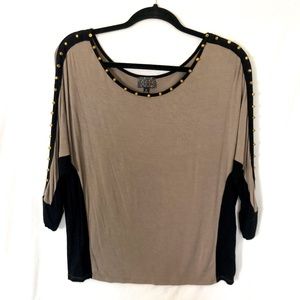 Moa Moa Studded Slouchy Top Size Medium